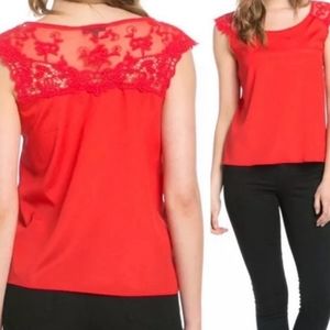 NWT lace detail top